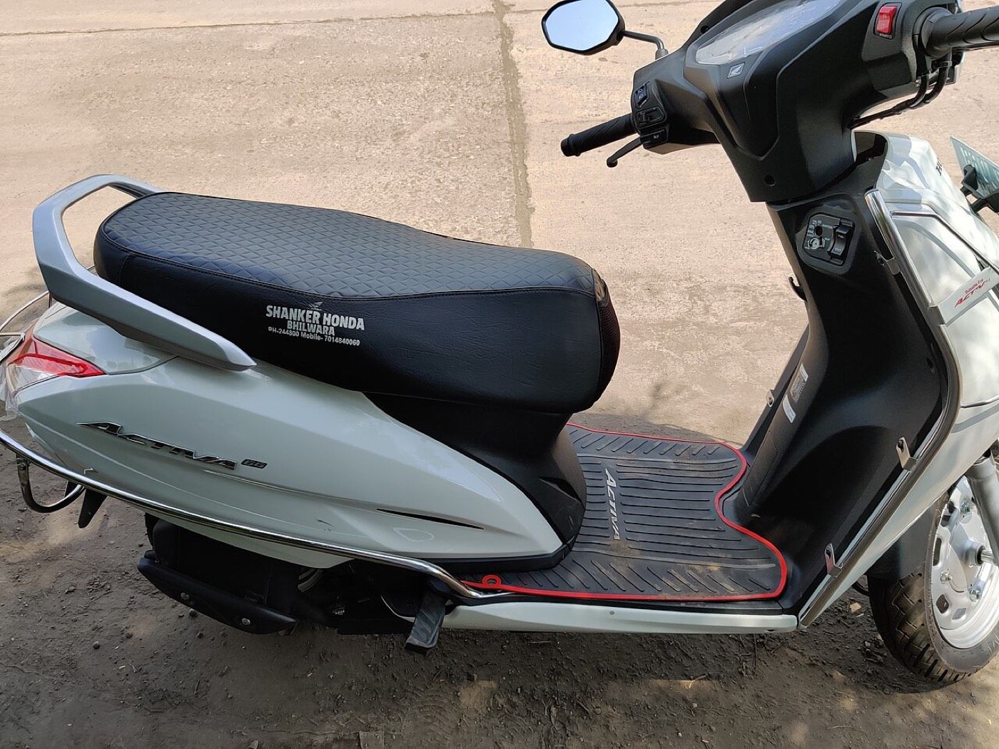 Honda Activa 6G — comparison cover